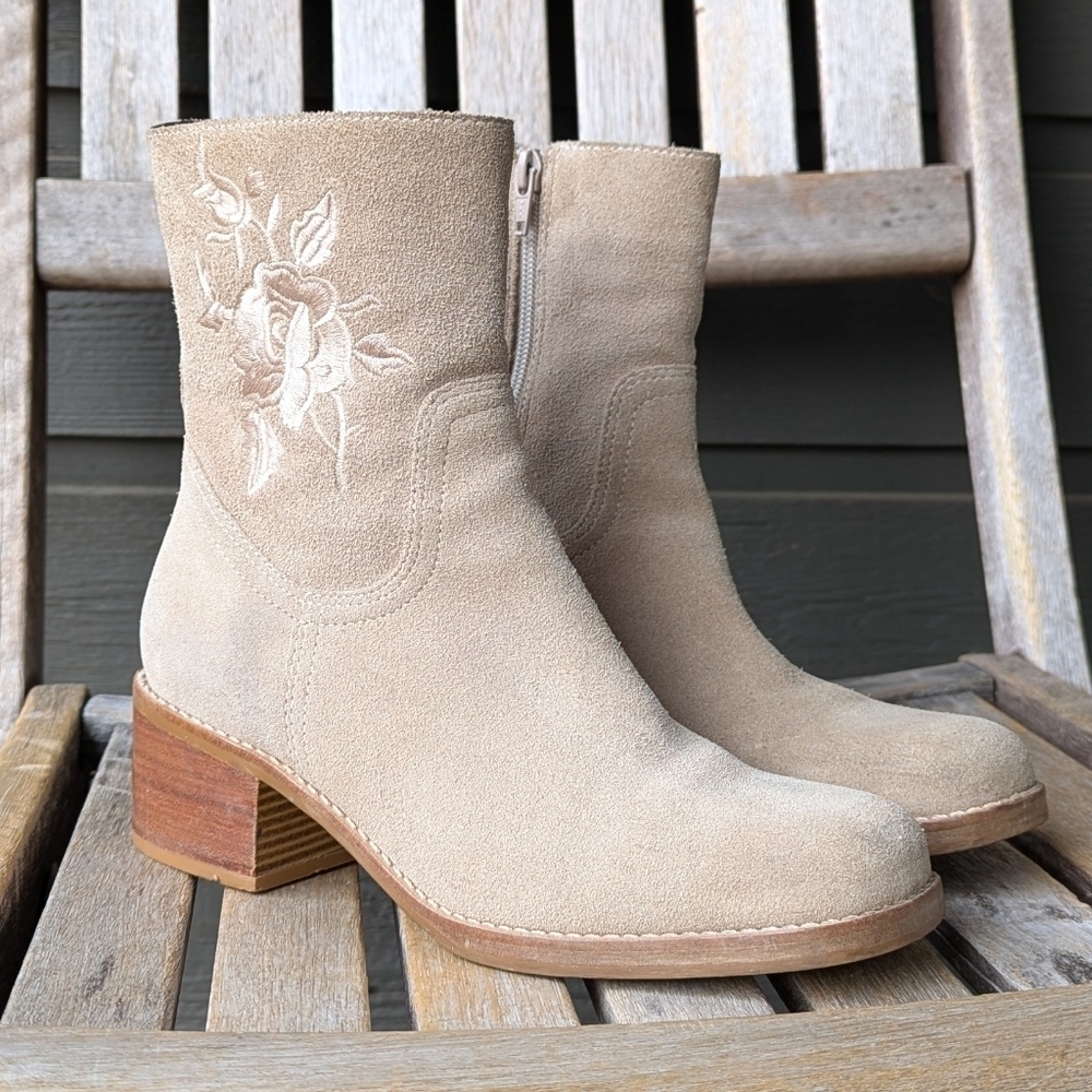 VTG 90s Y2K Chunky Candie's Beige Suede Embroidered Floral Ankle Boots Size 6.5